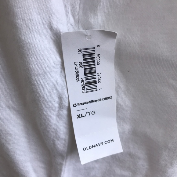 ⛔️Old Navy Graphic Print Everywhere Tee - Picture 4 of 7